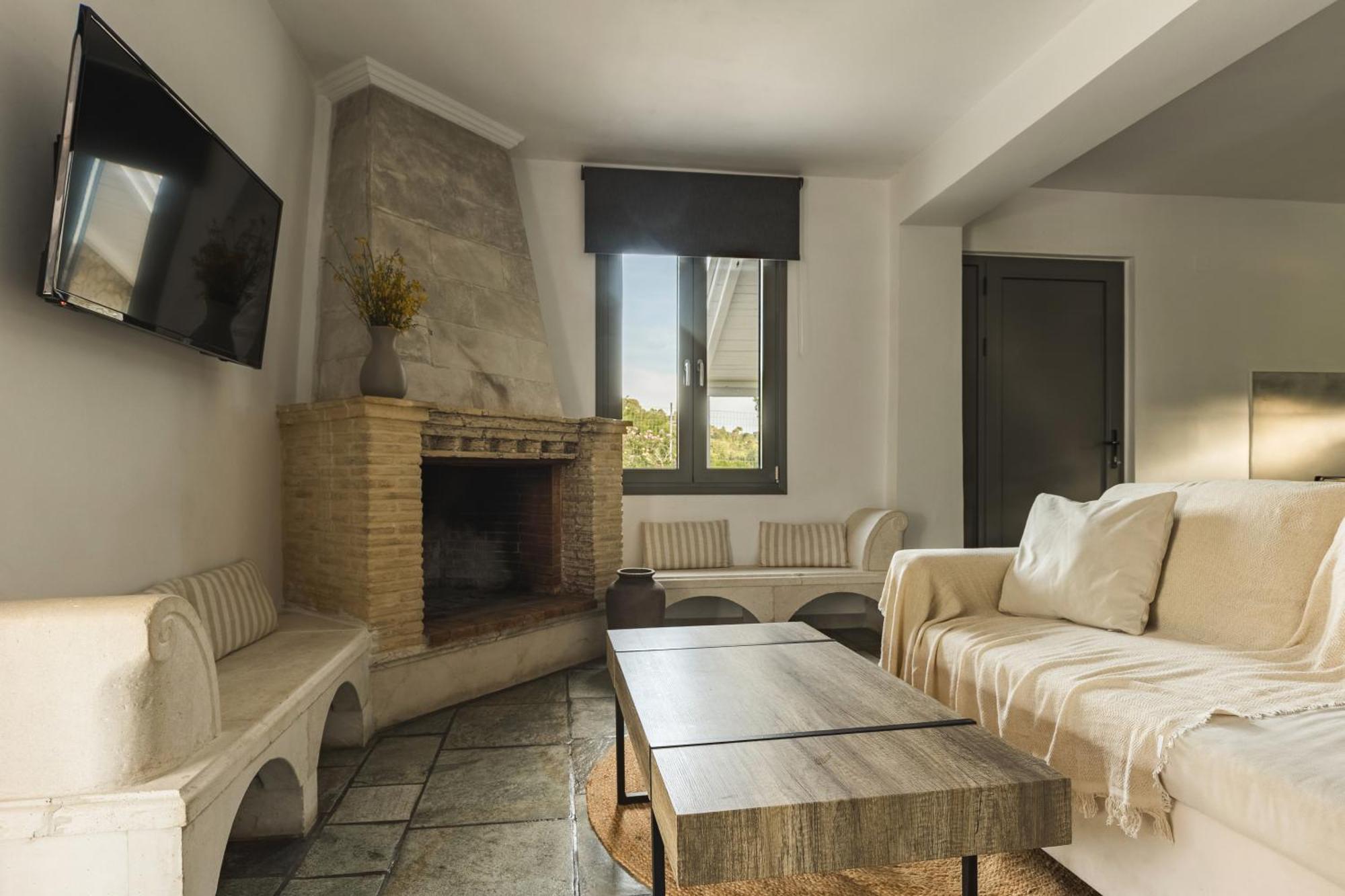Binios Villa - Private Pool, Walking Distance From The Beach Vasilikí Zewnętrze zdjęcie